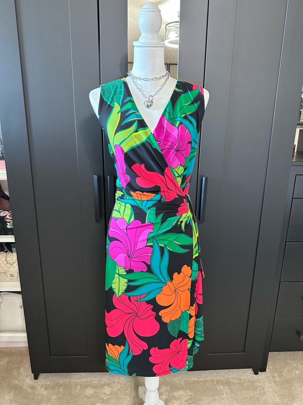 Susan Graver Floral V-Neck Dress M